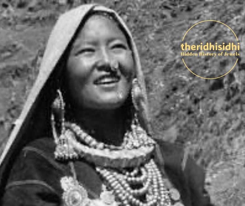 हंसुली: श्रृंगार और आभूषण की  कहानी