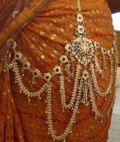 तगड़ी श्रृंगार और आभूषण की कहानी