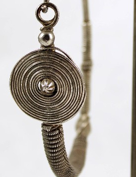 Darotu: Storyof Adornment and Elegance