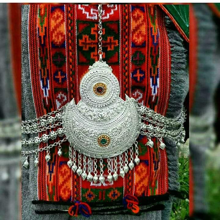 गुरशंगलंग : शृंगार और आभूषण की कहानी