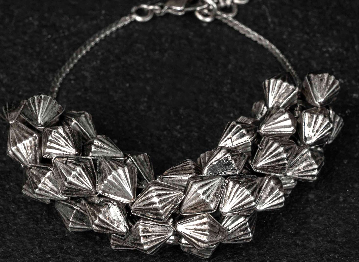 गजरू: श्रृंगार और आभूषण की कहानी