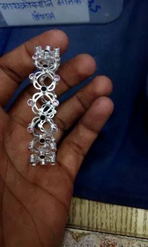 मरीड़े:श्रृंगार और आभूषण की कहानी