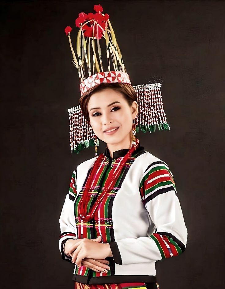 वाकिरिया “10 Fascinating Facts About Vakiria – The Stunning Traditional Headgear of Mizo Women”